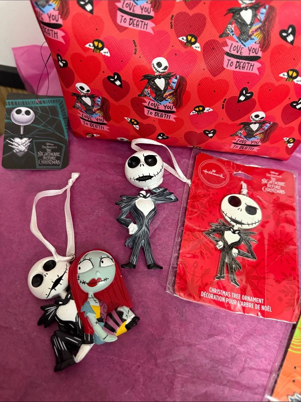 The Nightmare Before Christmas 'Love You To Death' Red Cosmetic Bag NWT